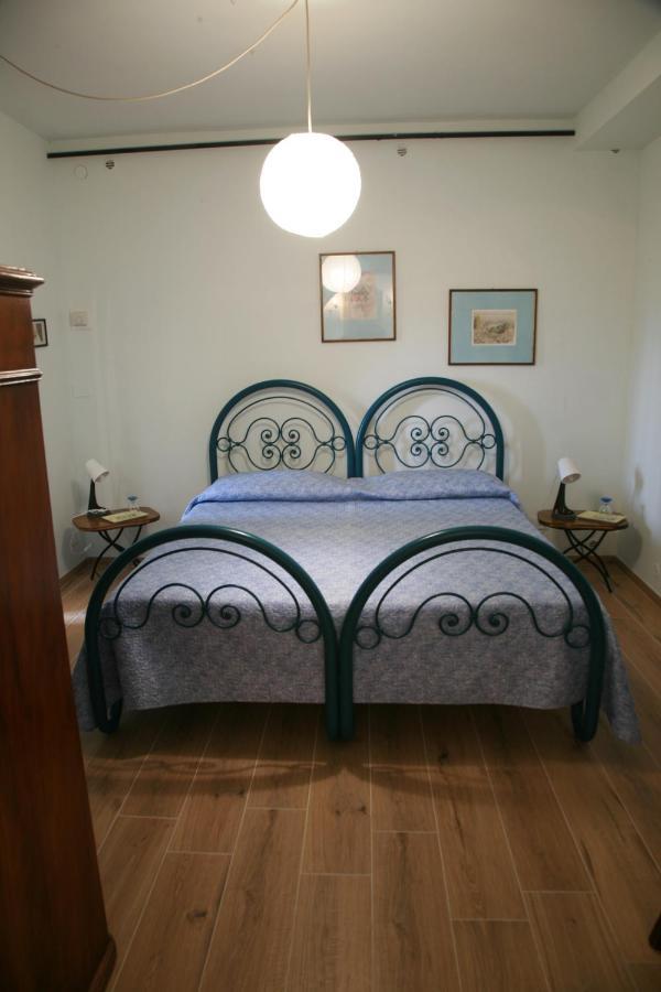 Bed And Breakfast Il Governatore Ουρμπίνο Εξωτερικό φωτογραφία